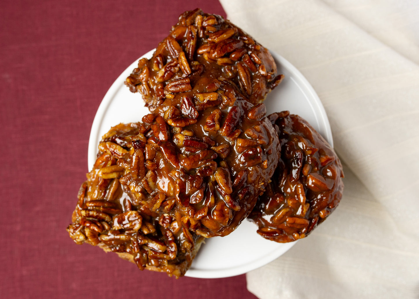 sticky sticky buns 4-pack - holidays 2025