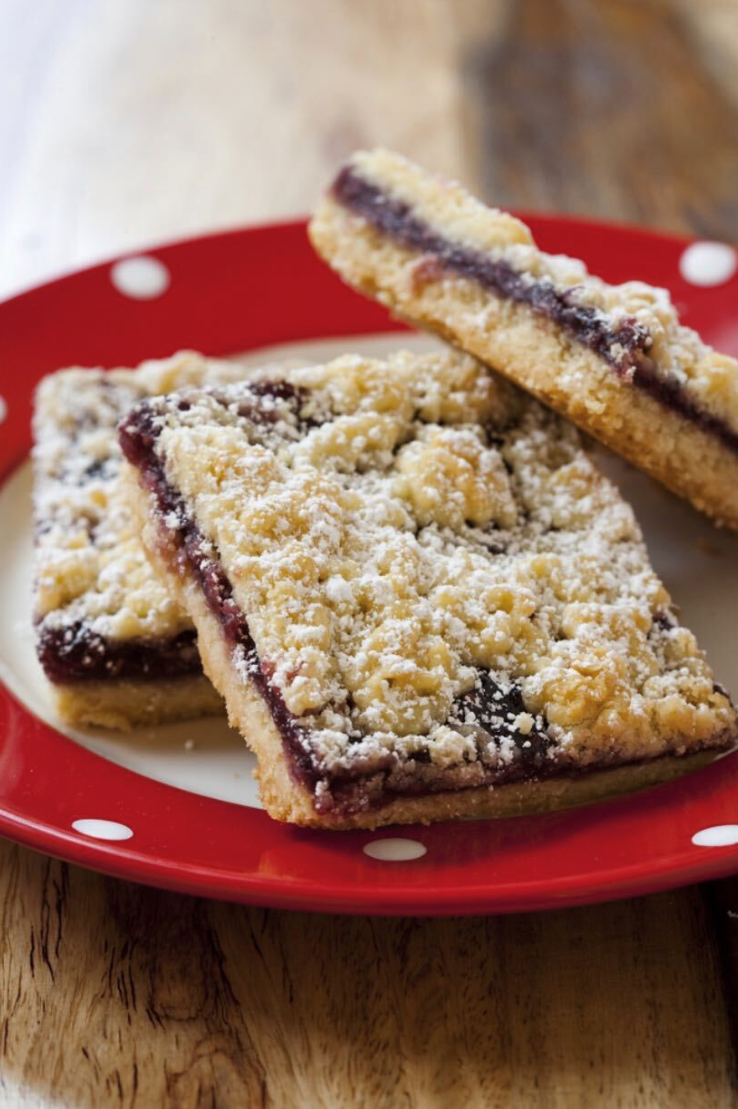 raspberry crumb bar box