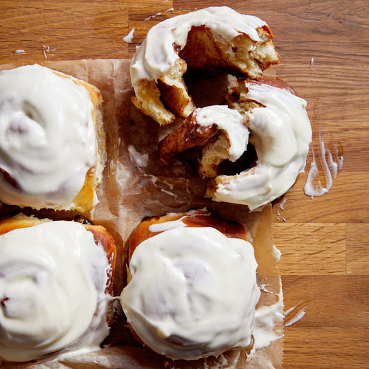 brown butter cinnamon rolls 4-pack (ready to bake)